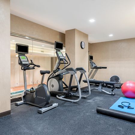 Holiday Inn Brooklyn Downtown By Ihg New York Exterior photo